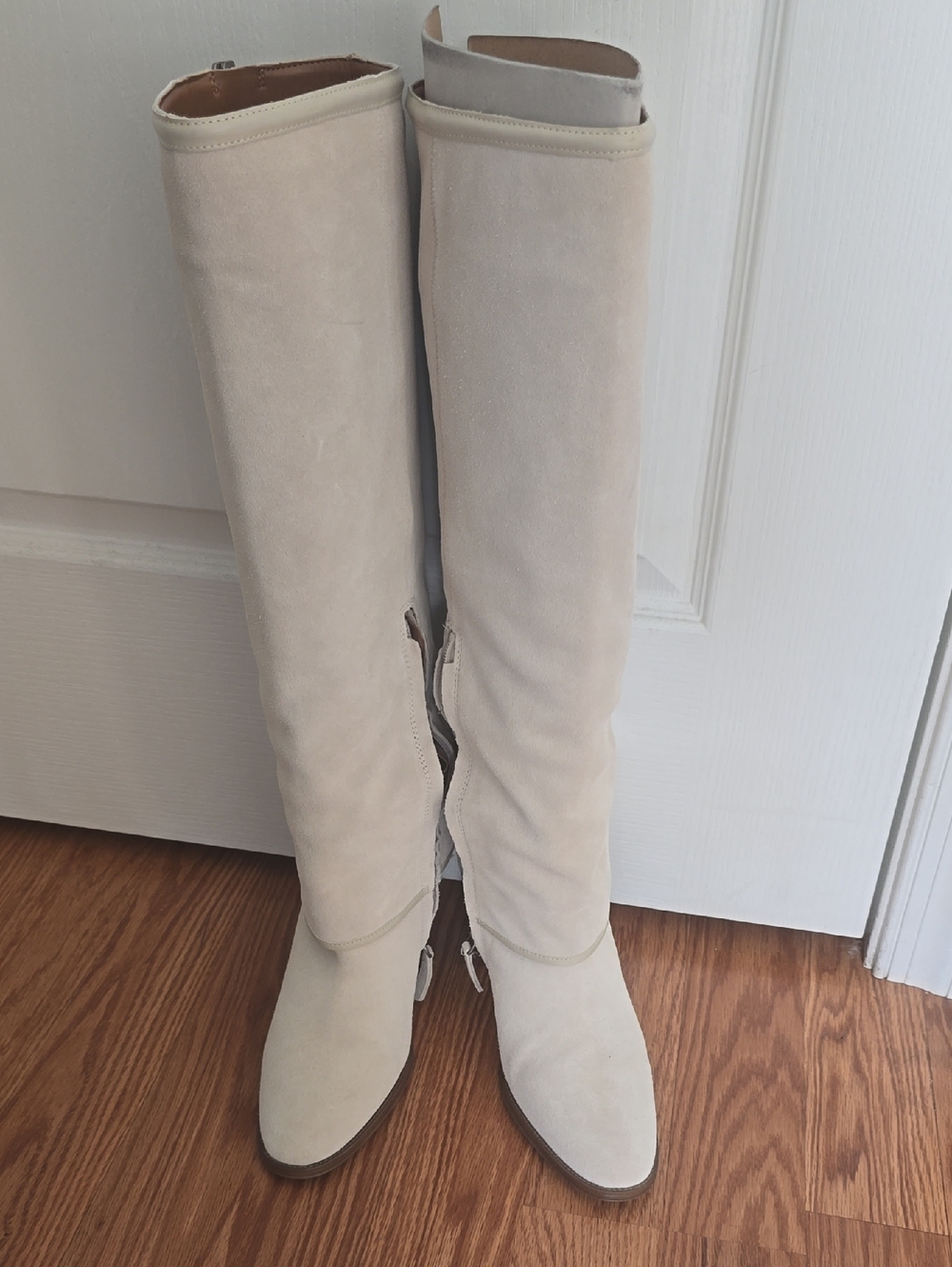 Franco SARTO Knee-High Suede Boots in Light Beige